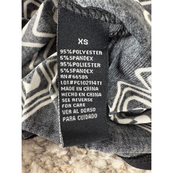 Perceptions Size XS Hankerchief Hem Zigzag Knee Length Flared Dress Black White - Picture 9 of 11